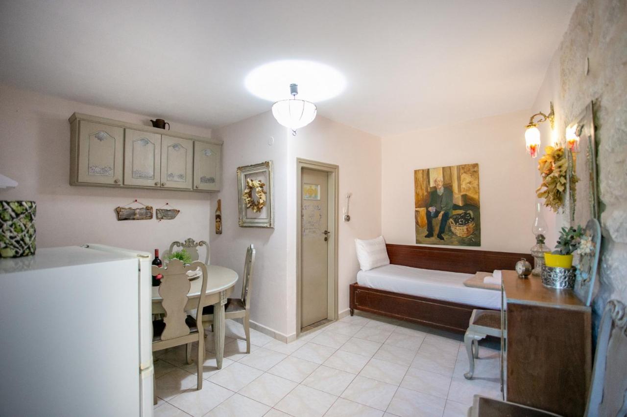Charouda Country House Pyrgos Dirou Luaran gambar