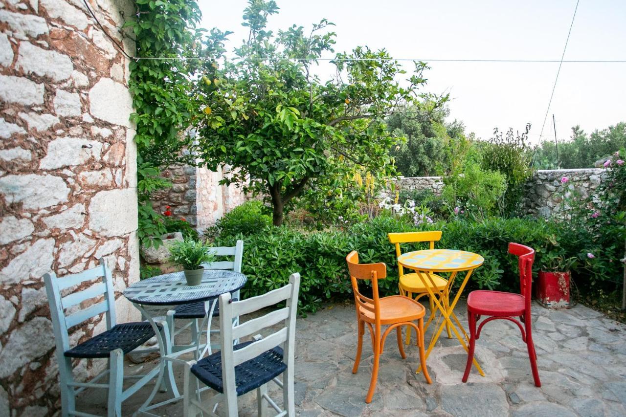 Charouda Country House Pyrgos Dirou Luaran gambar